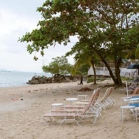 17 Jazz Sweet Beachfront Resort Tanjung Bungah  Buitenkant foto